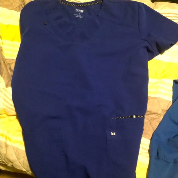 KOI next generation scrub top - Picture 1 of 1
